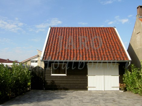  Overzicht van de garage in Stellendam 