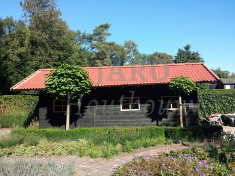  Achterkant van de schuur in Nunspeet 