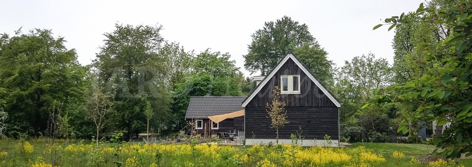 De ruwbouw van een casco huis in Sterksel