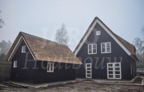Vrijstaande houten huis uit eigen fabriek
