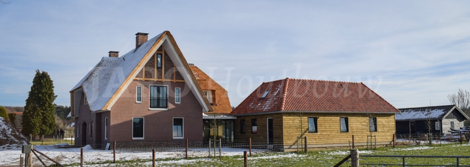 Eindresultaat prefab houten huis met steen