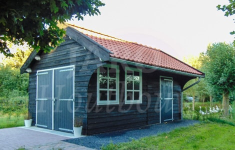 Houten schuur in Zeeuwse stijl