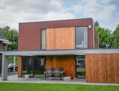 Houten woning in Hoofddorp